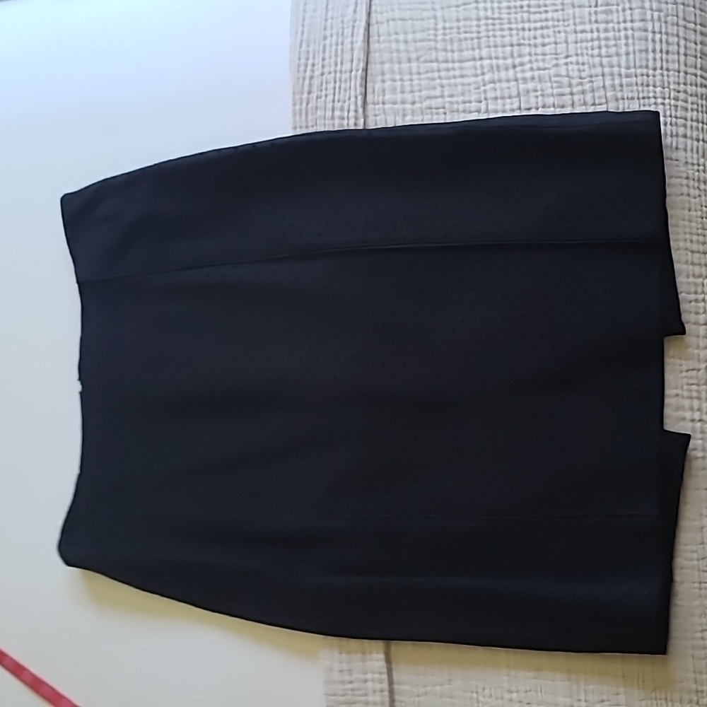 White House Black Market womens black polka dot embroidered skirt sz4